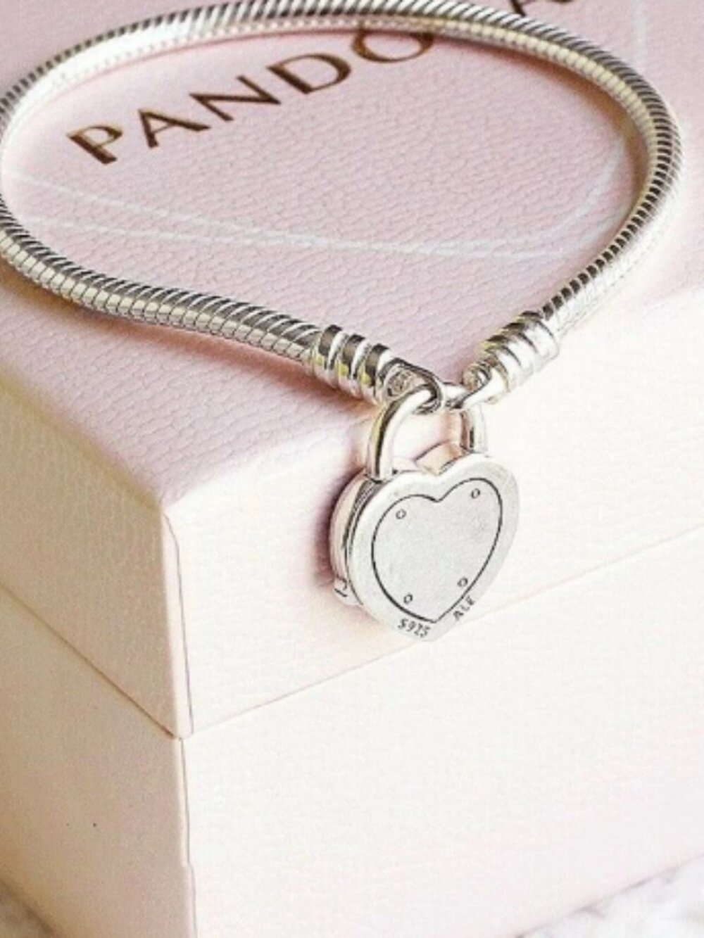 New Authentic Pandora Silver Bracelet Lock Your Promise Heart Bracelet - Picture 3 of 4